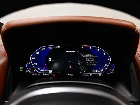 Used 2023 BMW ALPINA B8 xDrive Gran Coupe AWD/4WD image 9