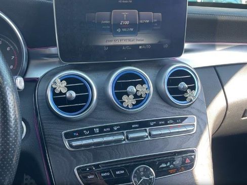 Used 2016 Mercedes-Benz C 300 4MATIC Sedan image 4