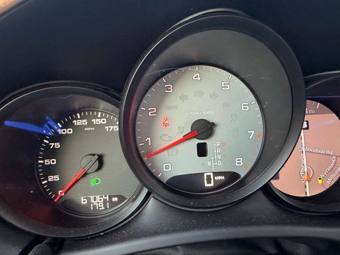 Used 2015 Porsche Macan S w/ Premium Package Plus image 28