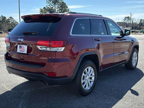 Used 2021 Jeep Grand Cherokee Laredo X image 8