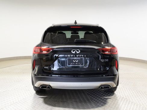 Used 2019 INFINITI QX50 Essential w/ Premium Heat Package AWD/4WD image 4