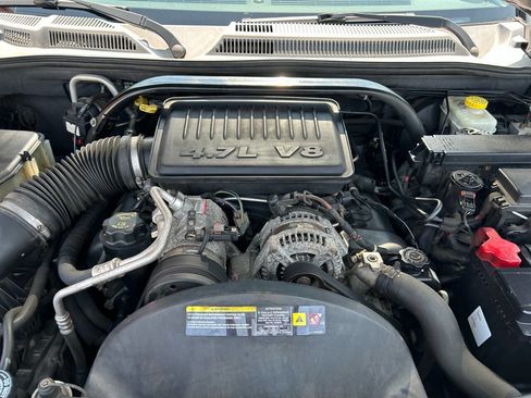 Used 2006 Jeep Commander Limited image 14