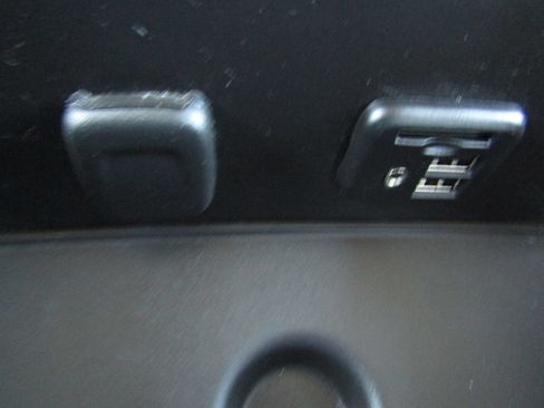 Used 2014 Chevrolet Silverado 1500 LT w/ All Star Edition AWD/4WD image 38