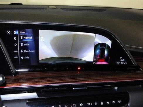 Used 2023 Cadillac Escalade ESV Premium Luxury image 22