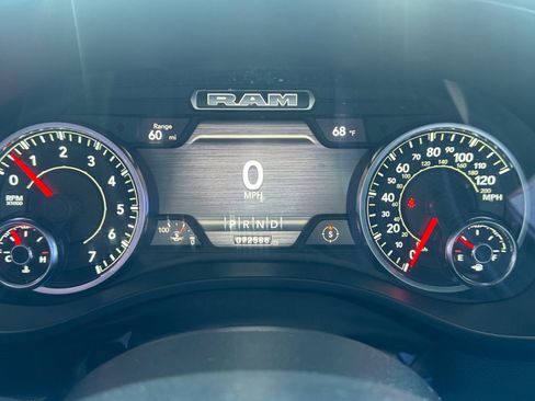 Used 2022 RAM 1500 Big Horn w/ Night Edition RWD image 18