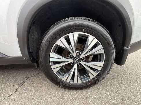 Certified 2023 Nissan Rogue SV w/ SV Premium B Package image 22