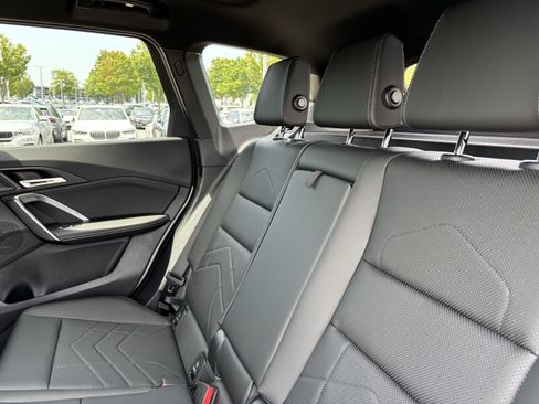 New 2027 BMW X1 xDrive28i AWD/4WD image 33