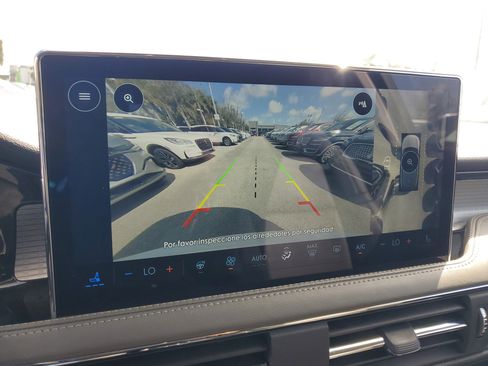 Certified 2023 Lincoln Corsair FWD w/ Equipment Group 101A image 21