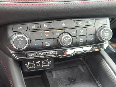 Certified 2023 Dodge Durango GT AWD/4WD image 36