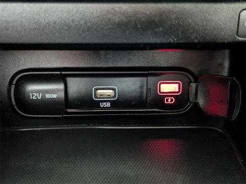 Used 2022 Kia Forte GT-Line w/ GT-Line Premium Package image 24