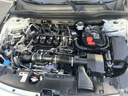 Certified 2022 Honda Accord Sport image 17