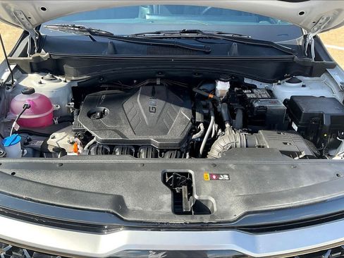 Certified 2024 Kia Sportage X-Pro Prestige image 9