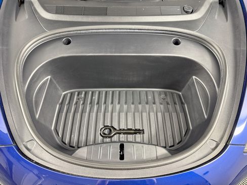 Used 2023 Tesla Model 3 Standard Range RWD image 18