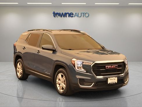 Used 2024 GMC Terrain SLE w/ Driver Convenience Package AWD/4WD image 7