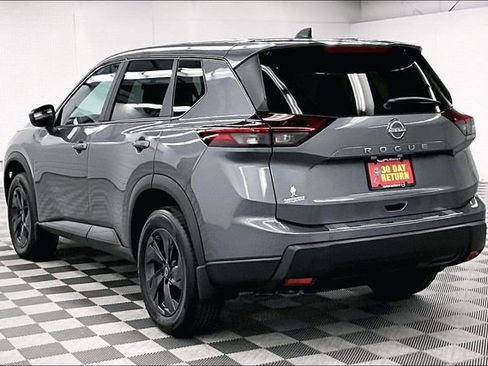 New 2026 Nissan Rogue SV image 4