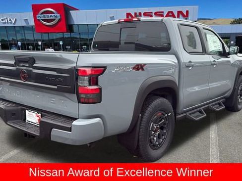 New 2026 Nissan Frontier PRO-4X w/ Pro-4x Convenience Package image 3