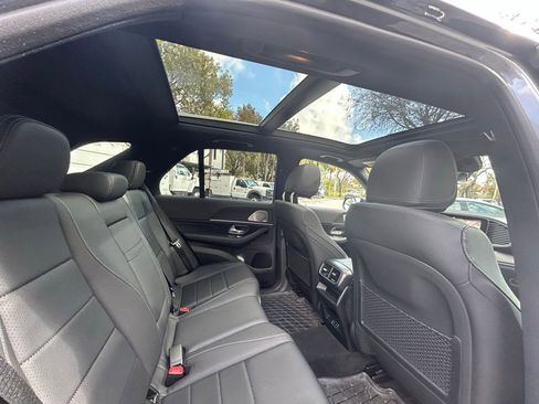 Used 2025 Mercedes-Benz GLE 450e 4MATIC image 35