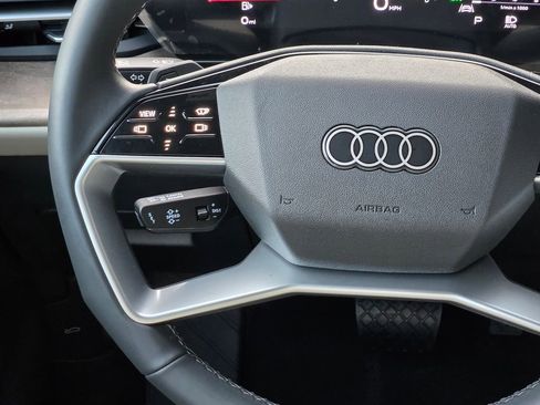 New 2025 Audi Q5 Premium Plus image 15