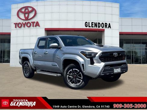 Certified 2024 Toyota Tacoma TRD Sport w/ TRD Sport Upgrade Package AWD/4WD image 1