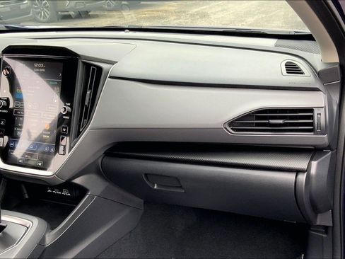 Certified 2025 Subaru Crosstrek 2.0i Premium image 17