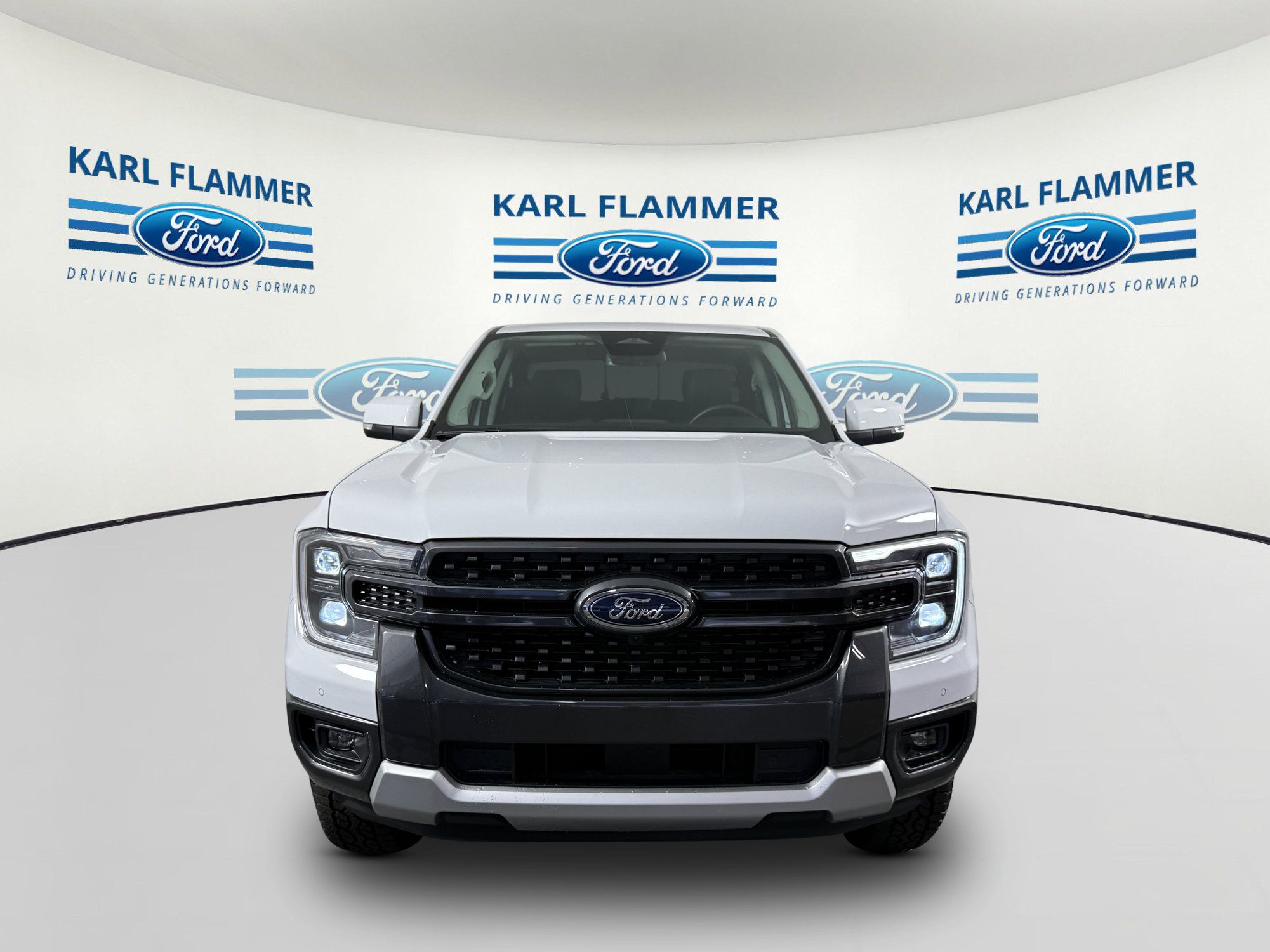 Used 2025 Ford Ranger Lariat w/ Trailer Tow Package RWD image 6