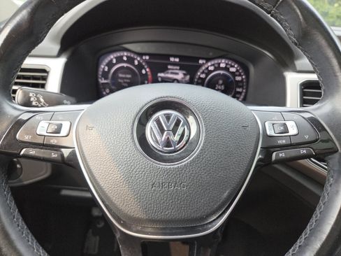 Used 2019 Volkswagen Atlas SEL AWD/4WD image 35