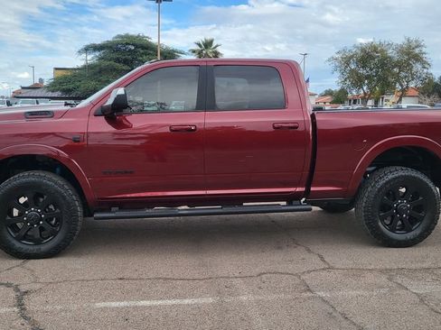 Used 2020 RAM 2500 Laramie w/ Night Edition image 5
