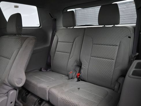 Used 2017 GMC Acadia SLE FWD image 26