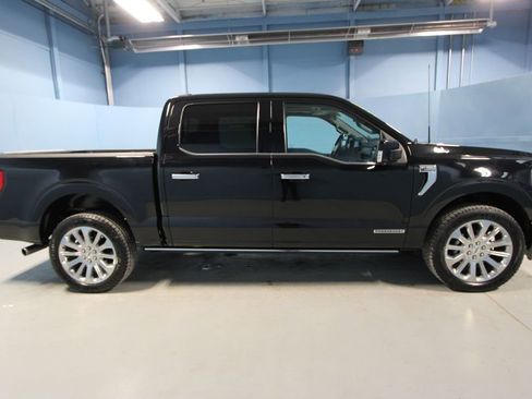 Used 2023 Ford F150 Limited image 45