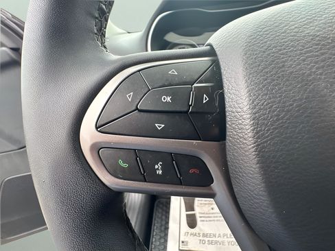 Used 2022 Jeep Cherokee Latitude Lux AWD/4WD image 19