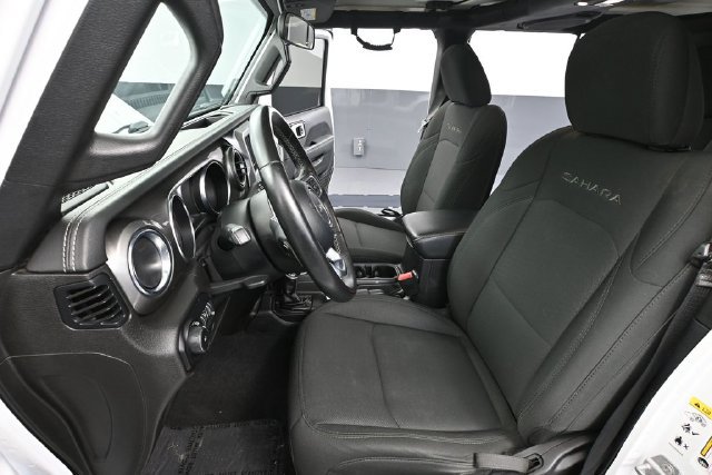 Used 2019 Jeep Wrangler Unlimited Sahara AWD/4WD image 19