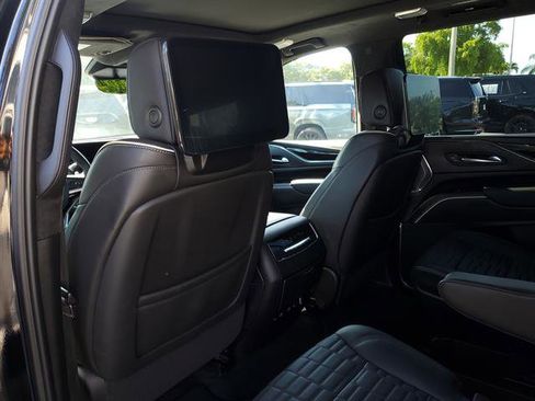 Certified 2023 Cadillac Escalade V AWD/4WD image 34