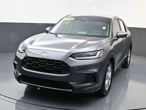 Used 2025 Honda HR-V LX image 7