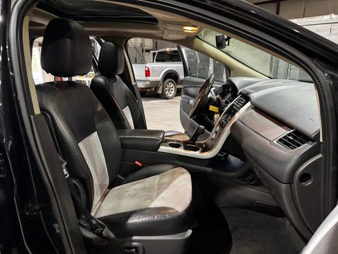 Used 2014 Ford Edge SEL w/ Equipment Group 205A AWD/4WD image 27