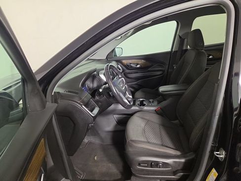 Used 2019 GMC Terrain SLE w/ Driver Convenience Package AWD/4WD image 13