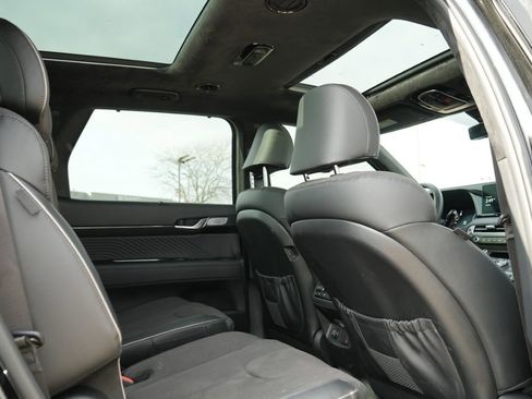 Used 2025 Hyundai Palisade Calligraphy image 18