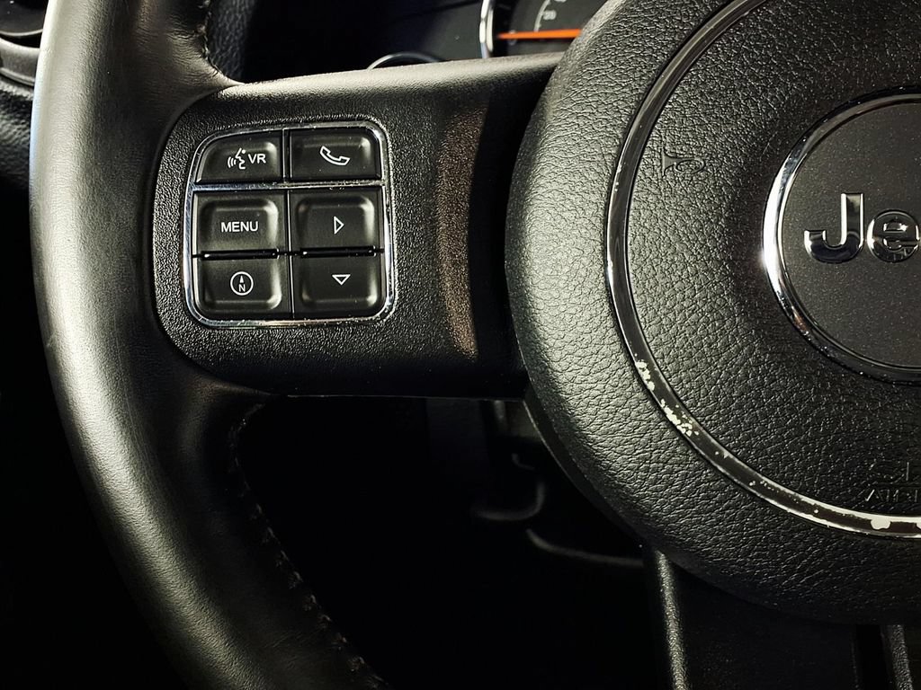 Used 2015 Jeep Wrangler Sport w/ Quick Order Package 24S AWD/4WD image 17