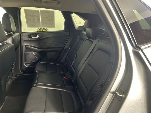 Used 2024 Ford Escape Platinum image 17