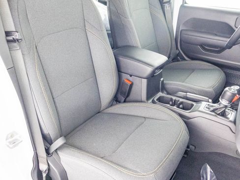 New 2026 Jeep Gladiator Willys image 40