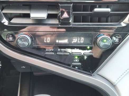 Used 2023 Toyota Camry LE image 16