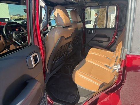 Used 2022 Jeep Gladiator Rubicon w/ LED Lighting Group image 7
