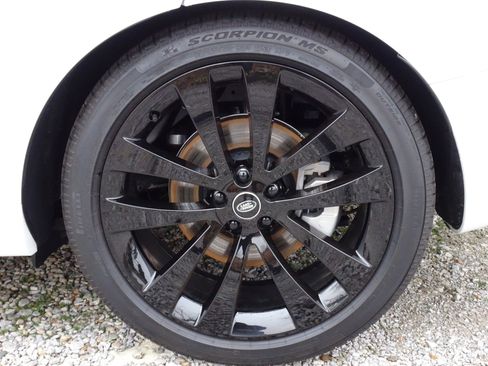 Certified 2025 Land Rover Range Rover Sport Dynamic SE image 37