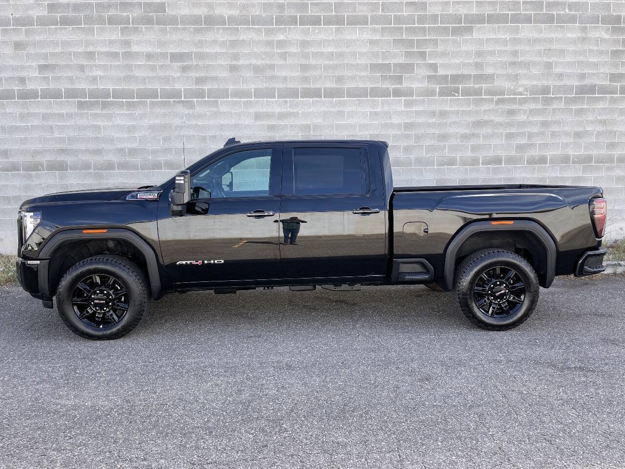 Used 2026 GMC Sierra 2500 AT4 AWD/4WD image 12