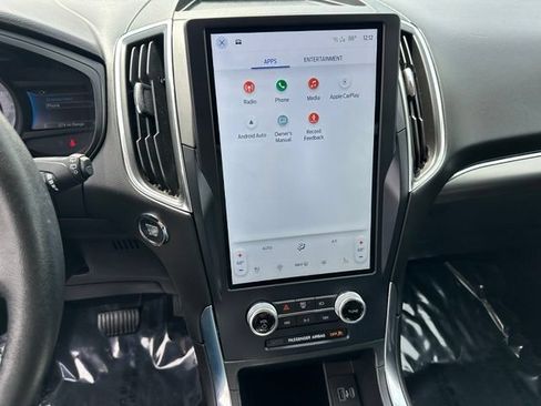 Certified 2022 Ford Edge Titanium AWD/4WD image 36