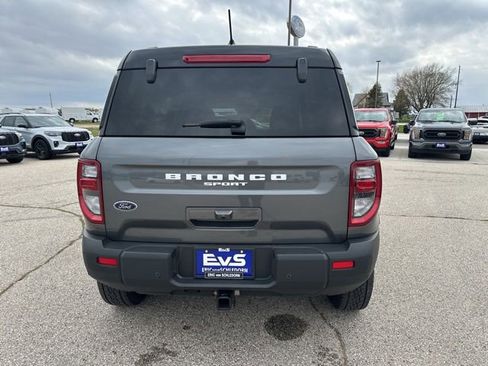 Used 2025 Ford Bronco Sport Badlands AWD/4WD image 4