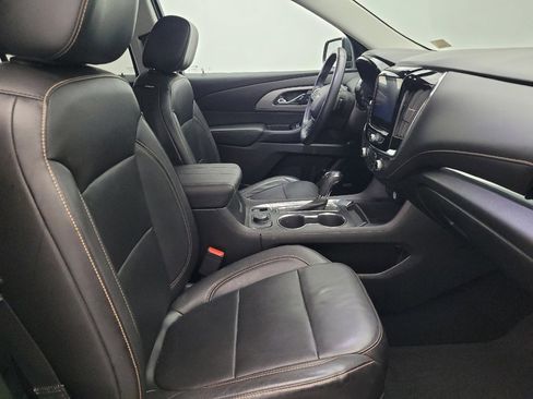 Used 2019 Chevrolet Traverse LT w/ LT Premium Package image 21