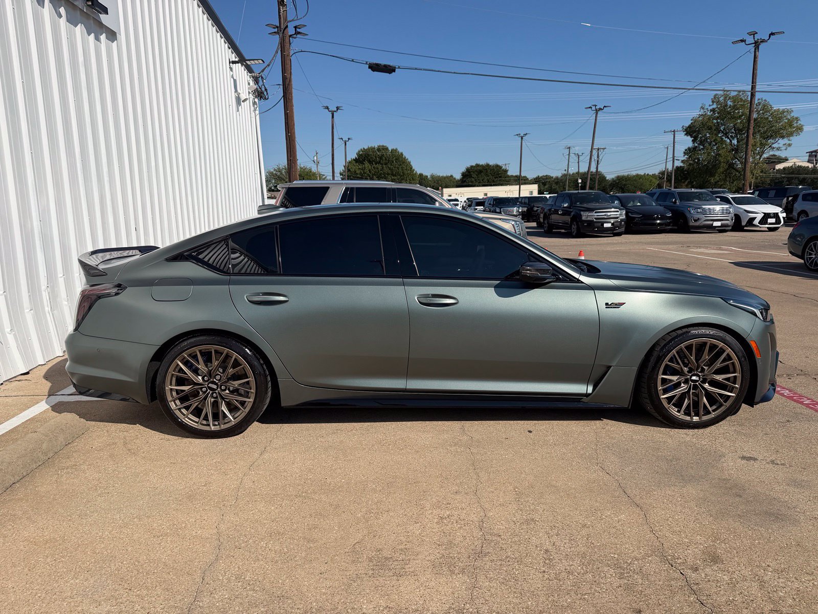 Used 2022 Cadillac CT5 V Blackwing w/ Parking Package RWD image 9