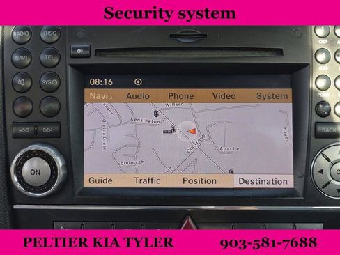 Used 2010 Mercedes-Benz SLK 300 image 32