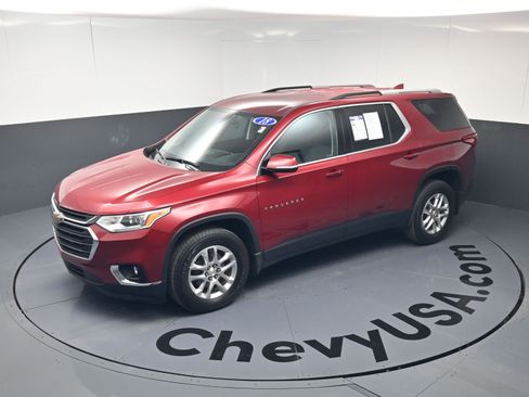 Used 2018 Chevrolet Traverse LT image 28