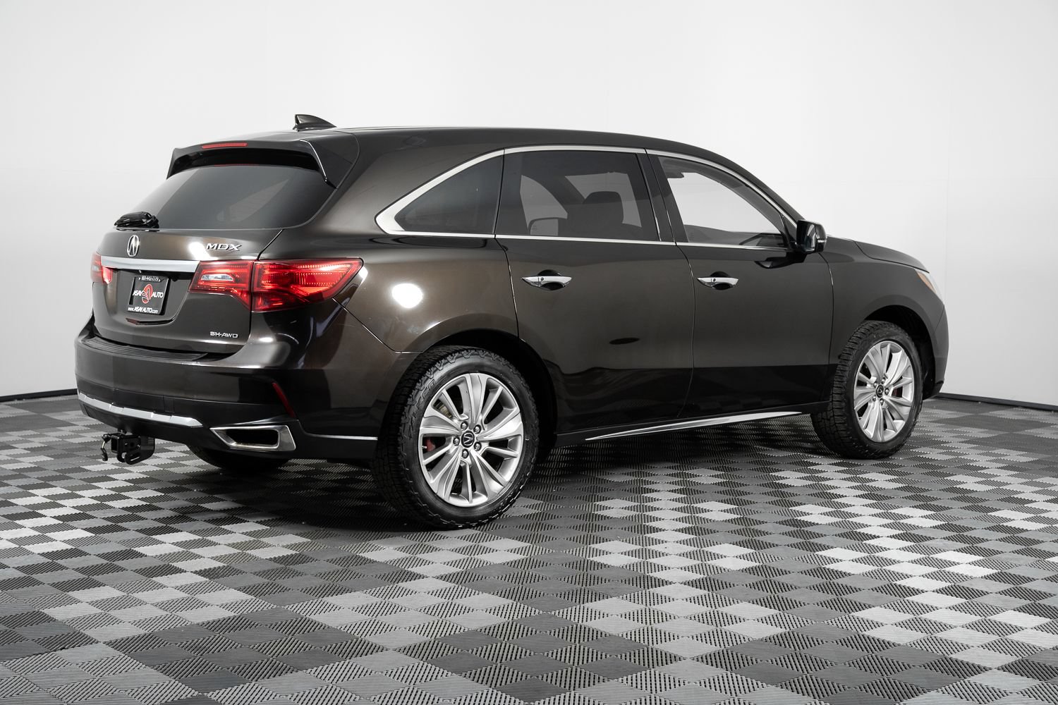 Used 2017 Acura MDX w/ Technology Package AWD/4WD image 8